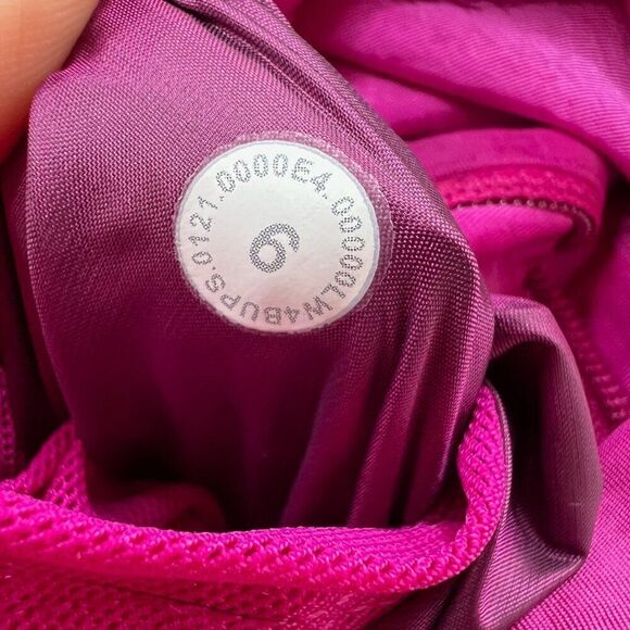 Lululemon Non-Stop Reversible Bomber in Ripened Raspberry Size 6 - Picture 8 of 11